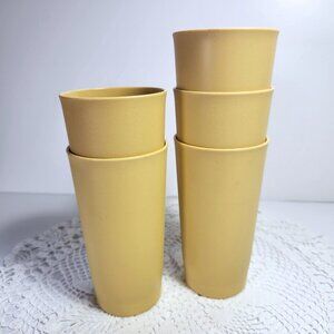 Tupperware Tall Tumblers Set of 5 Harvest Gold 8 oz Juice Cups 873 Vintage 70s